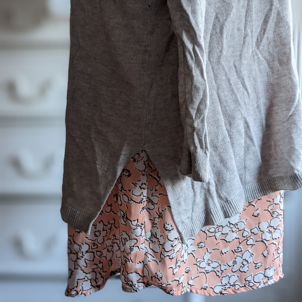 NWOT. Roz&Ali XL sweater and attached tank - Picture 5 of 7